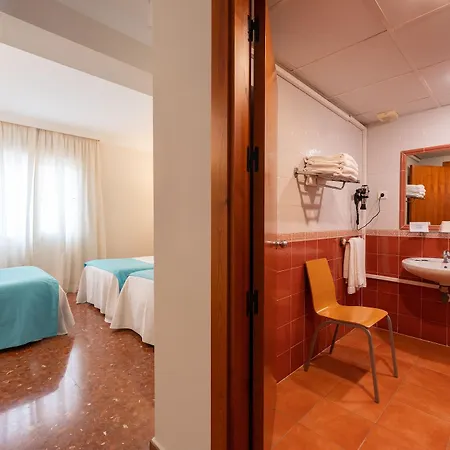 Romerito Hotel 2*